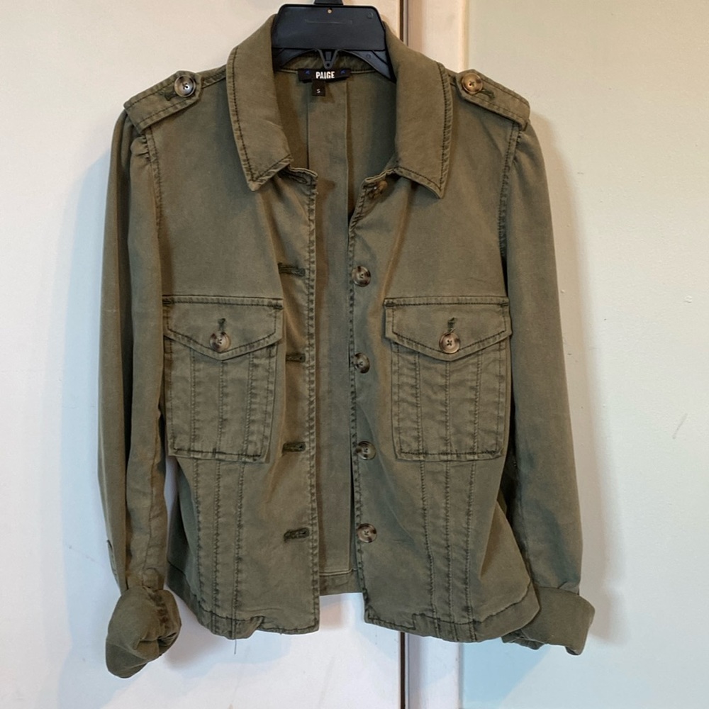 Paige Pacey jacket size small